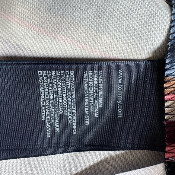 Tommy Hilfiger- Dress - Picture 3 of 6